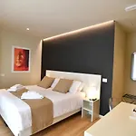 Nina Bed and Breakfast 4*