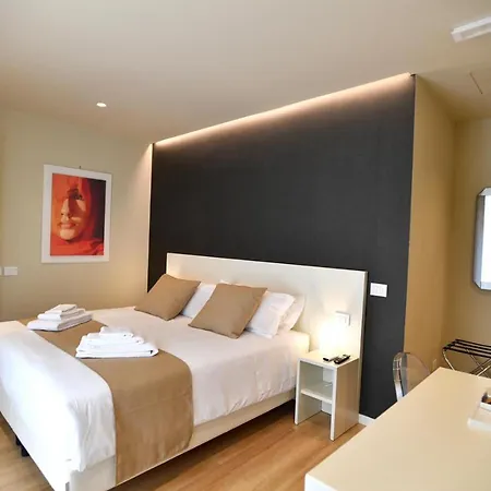 Nina فندق مبيت وإفطار 4*