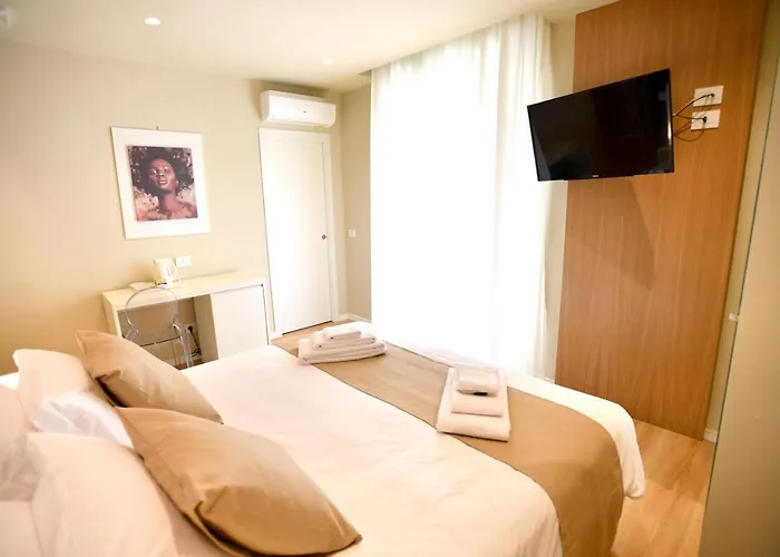 Nina 住宿加早餐酒店